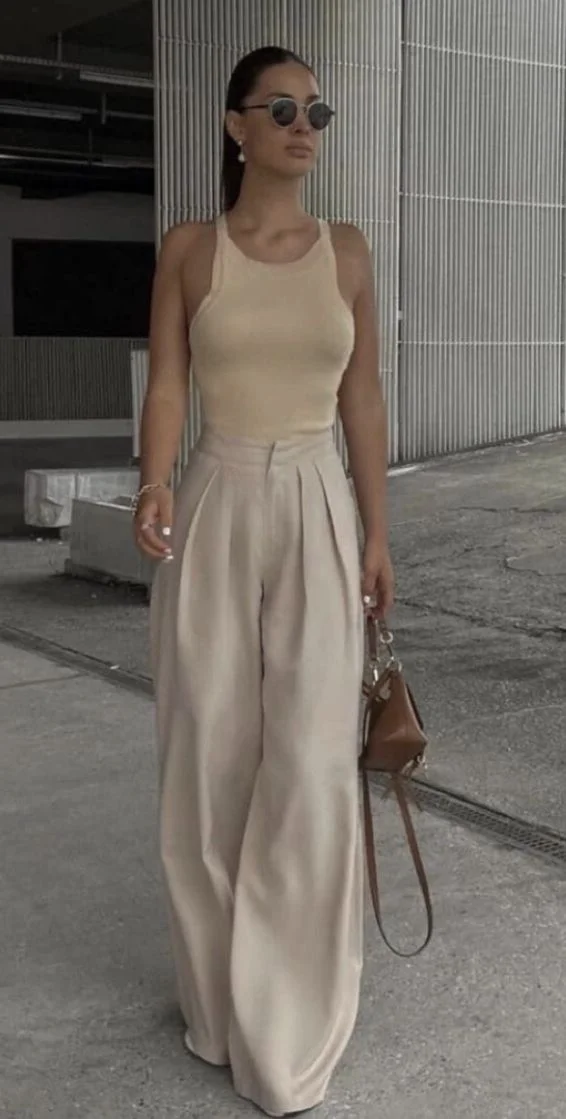 beige pants outfit for women