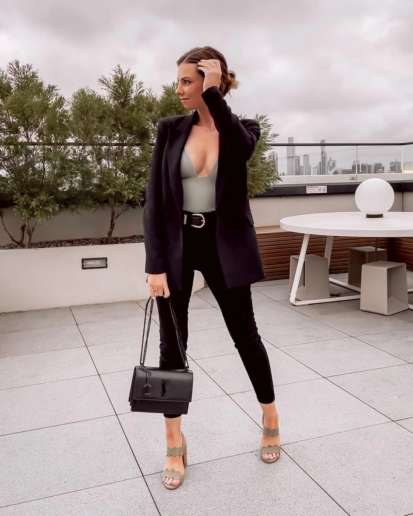 black blazer outfit