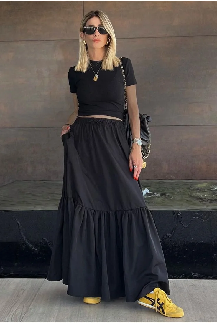 black maxi skirt outfit