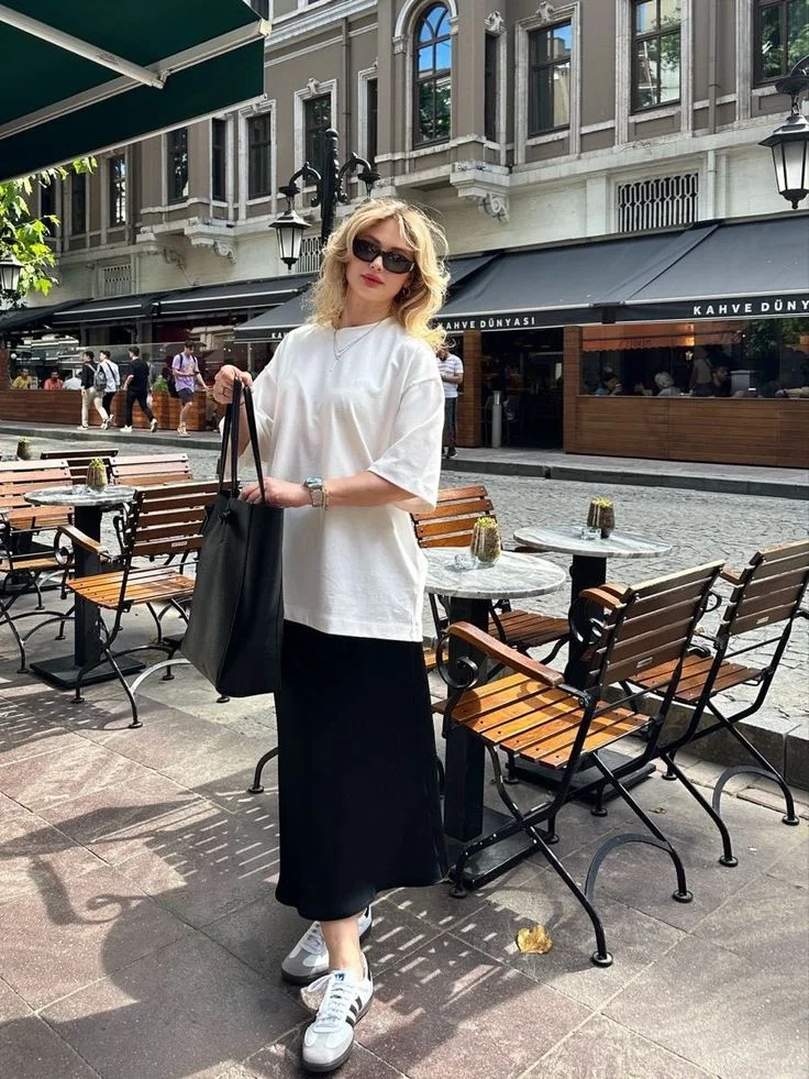 black maxi skirt outfit