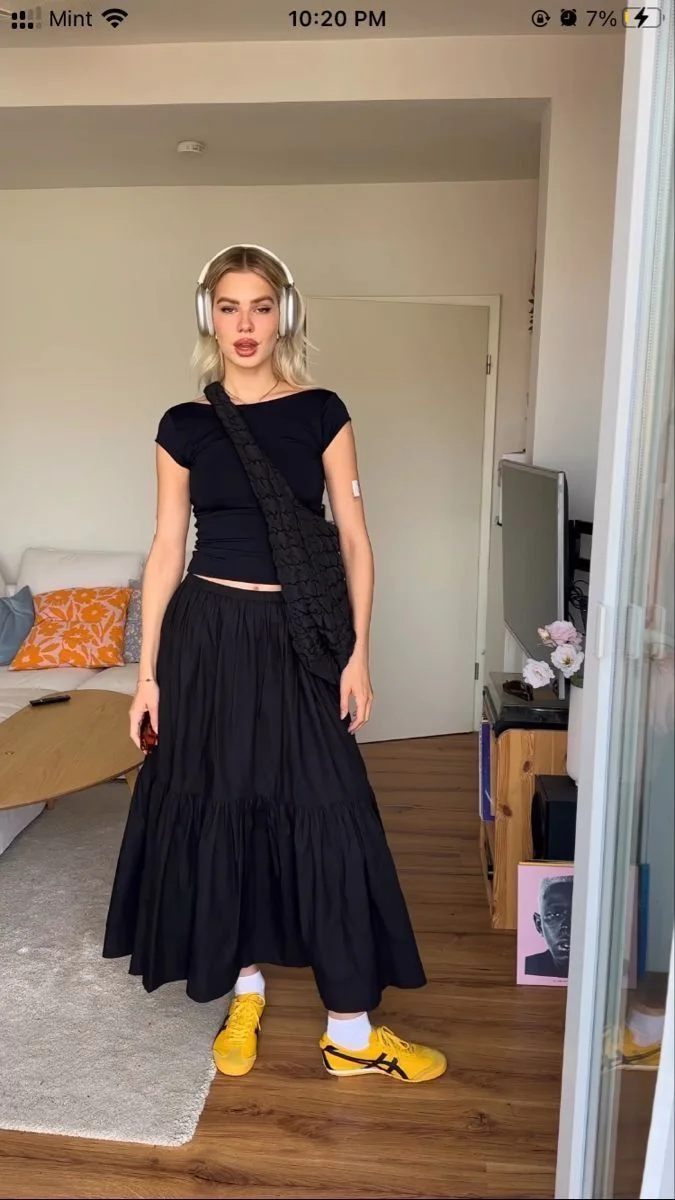 black maxi skirt outfit