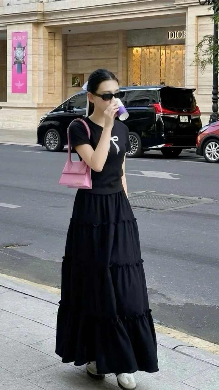 black maxi skirt outfit