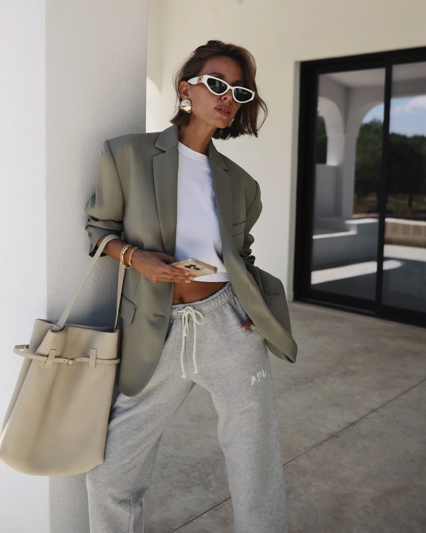 classy outfits for women