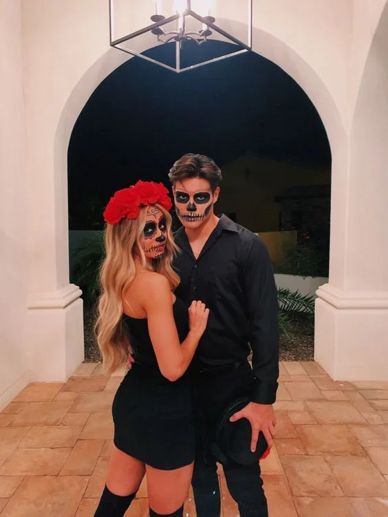 couple halloween costumes