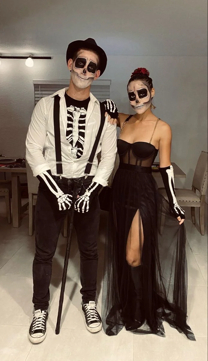 couple halloween costumes