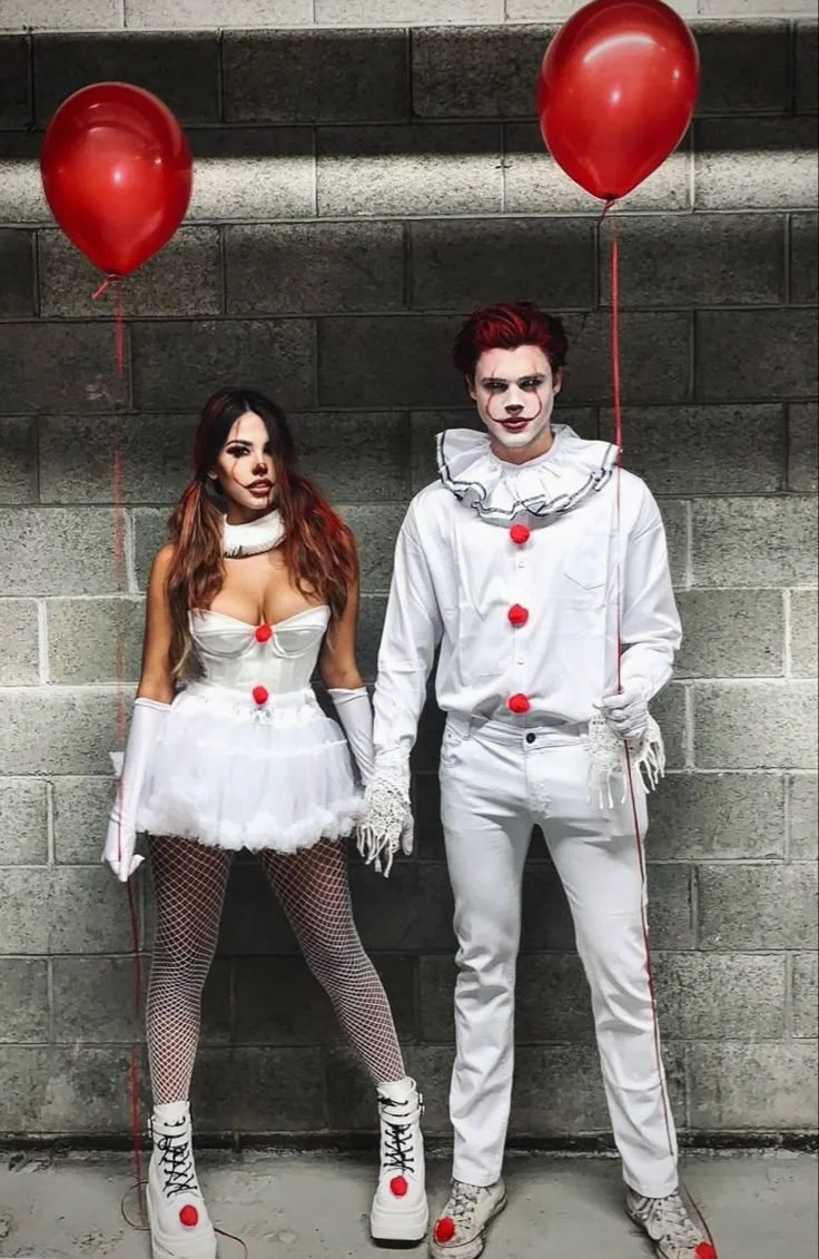 couple halloween costumes