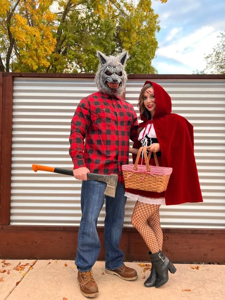 couple halloween costumes