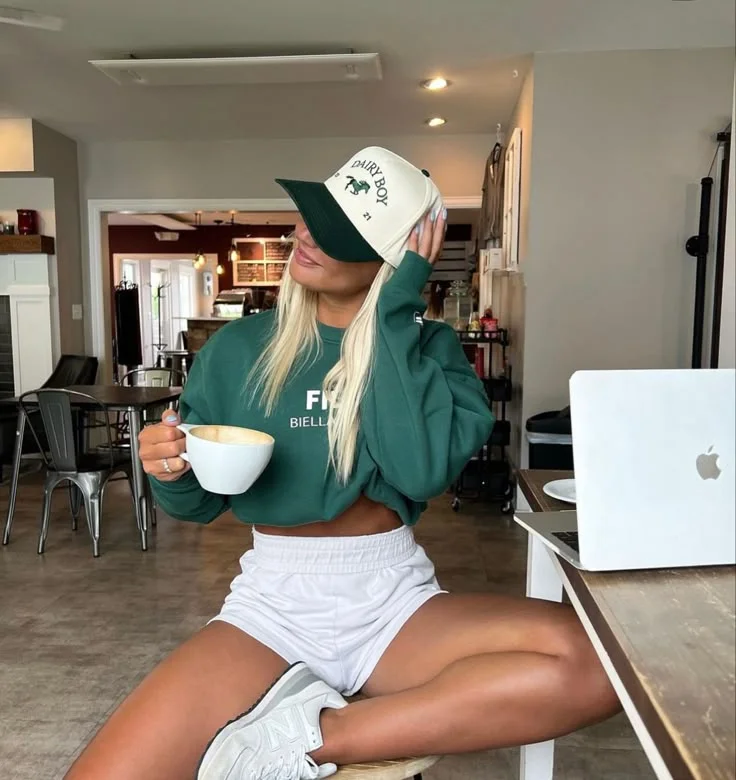 cubs game outfit women