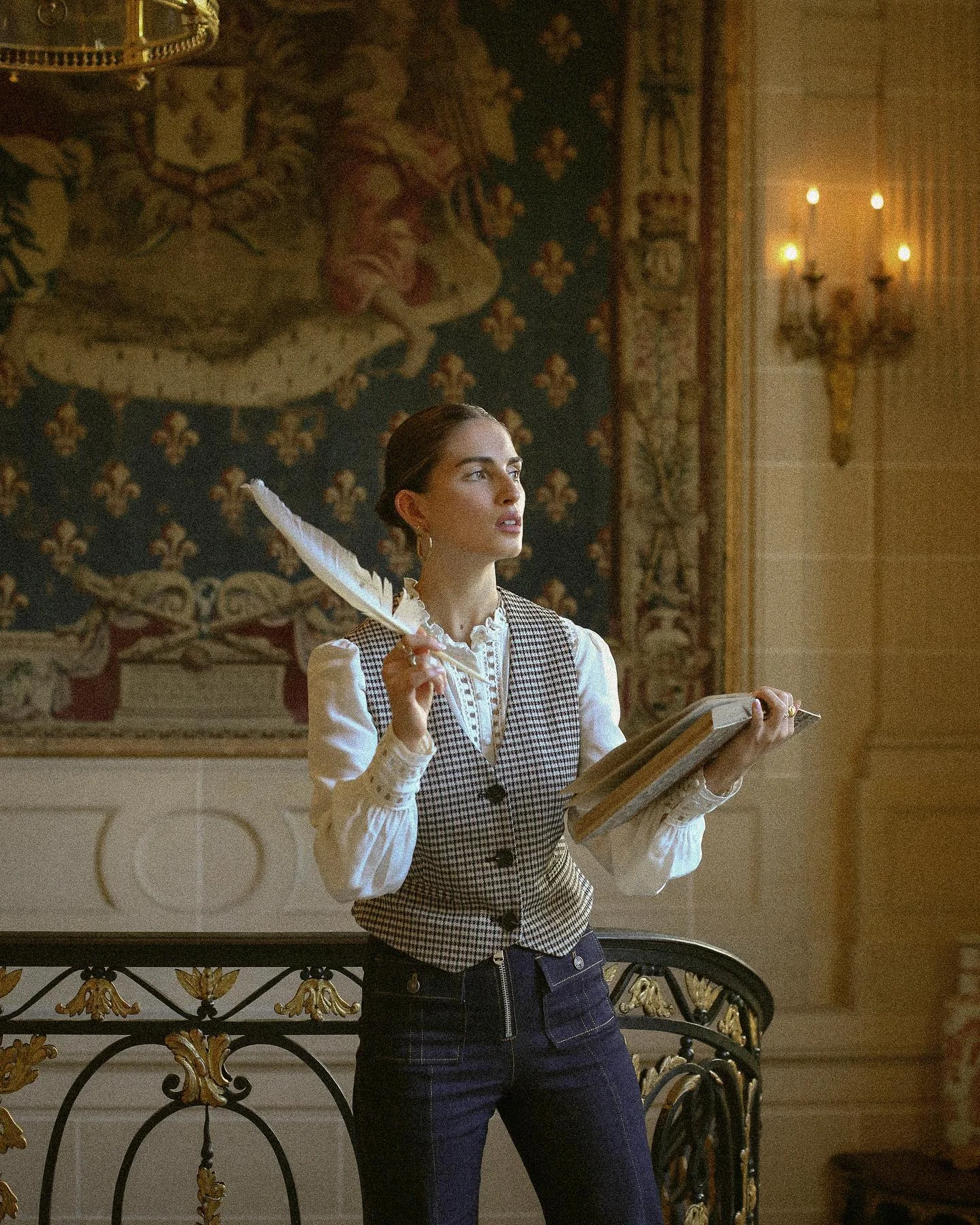 Styled Inspo - Seasonable Outfits