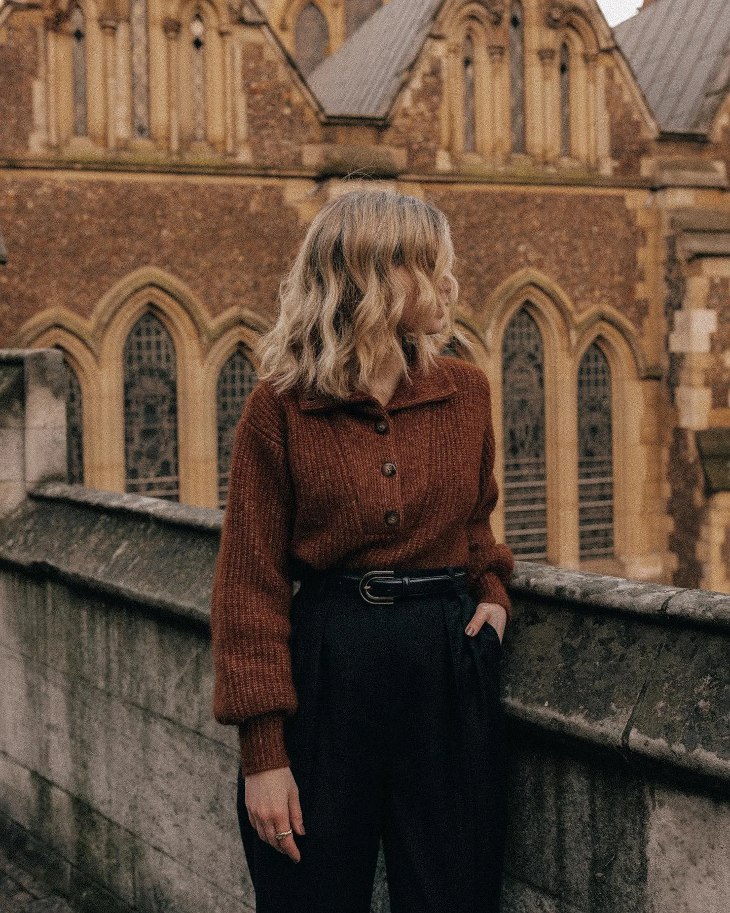 dark academia outfit