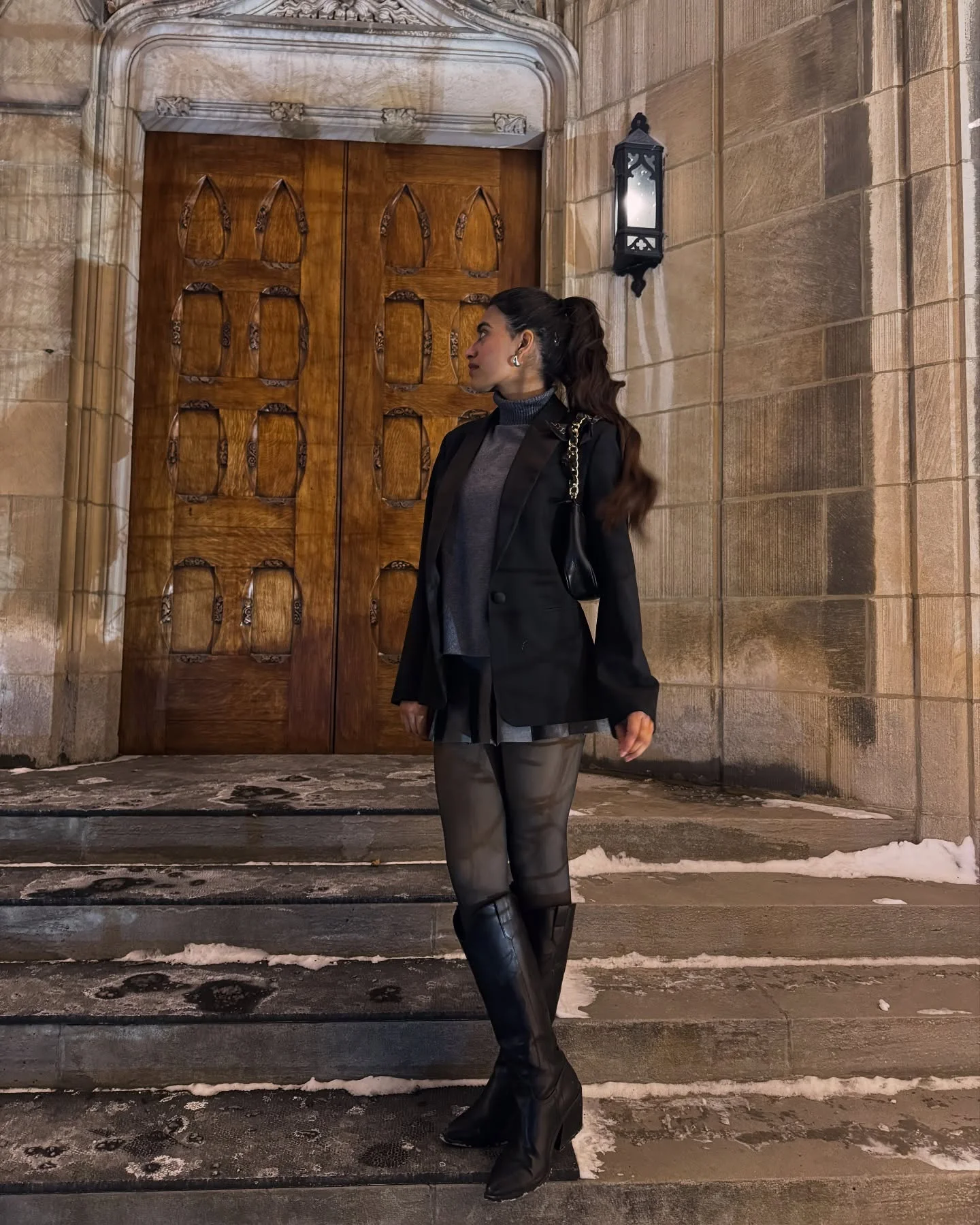 dark academia outfit