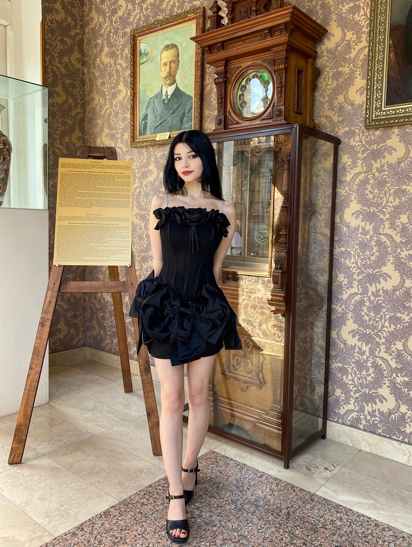 dark academia outfit