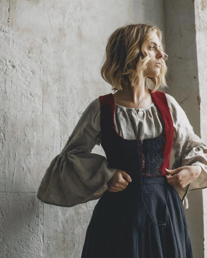 dark academia outfit