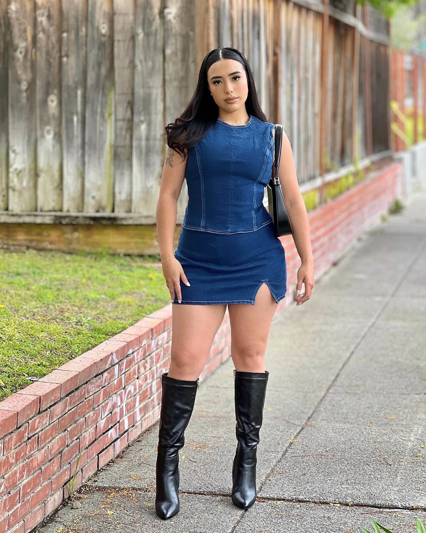 denim skirt outfit ideas