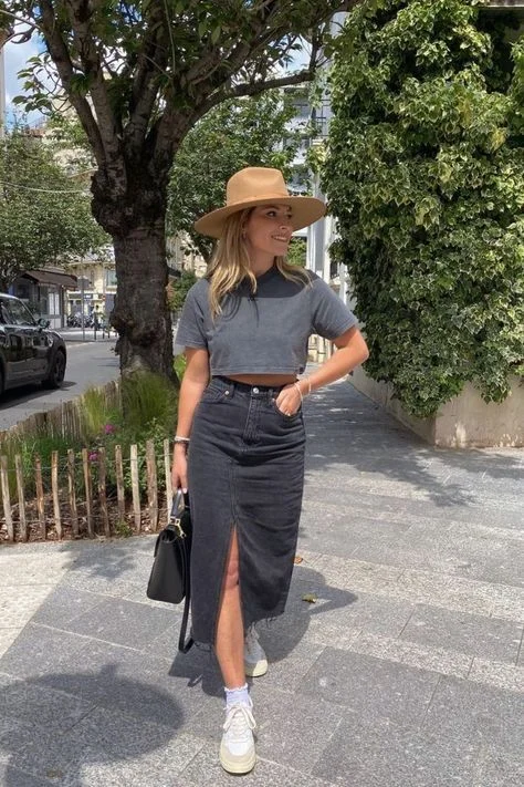 denim skirt outfit ideas