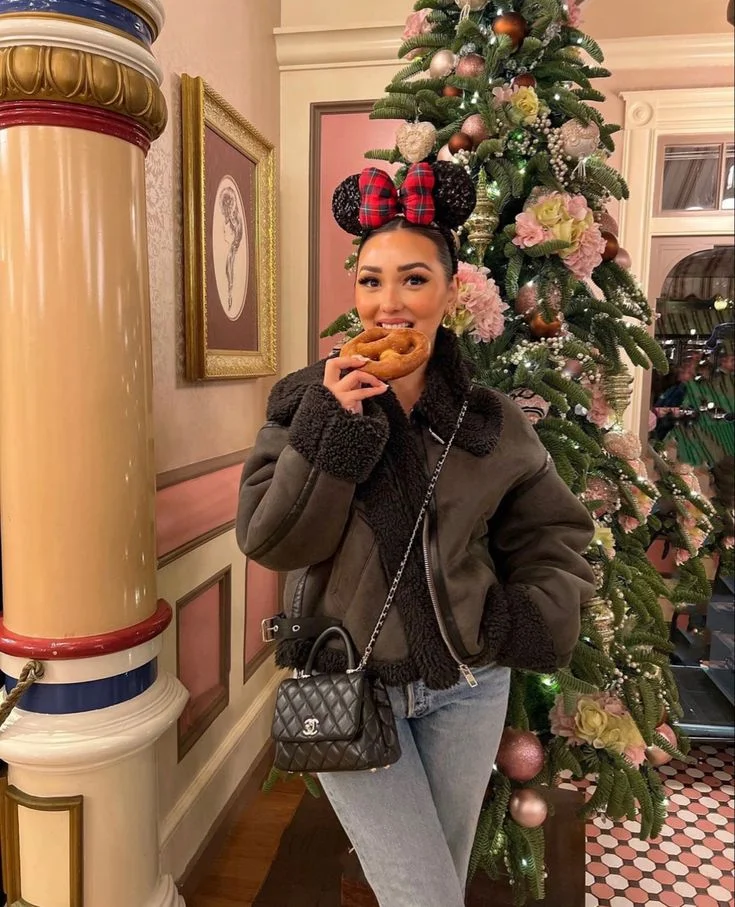 Styled Inspo - Seasonable Outfits