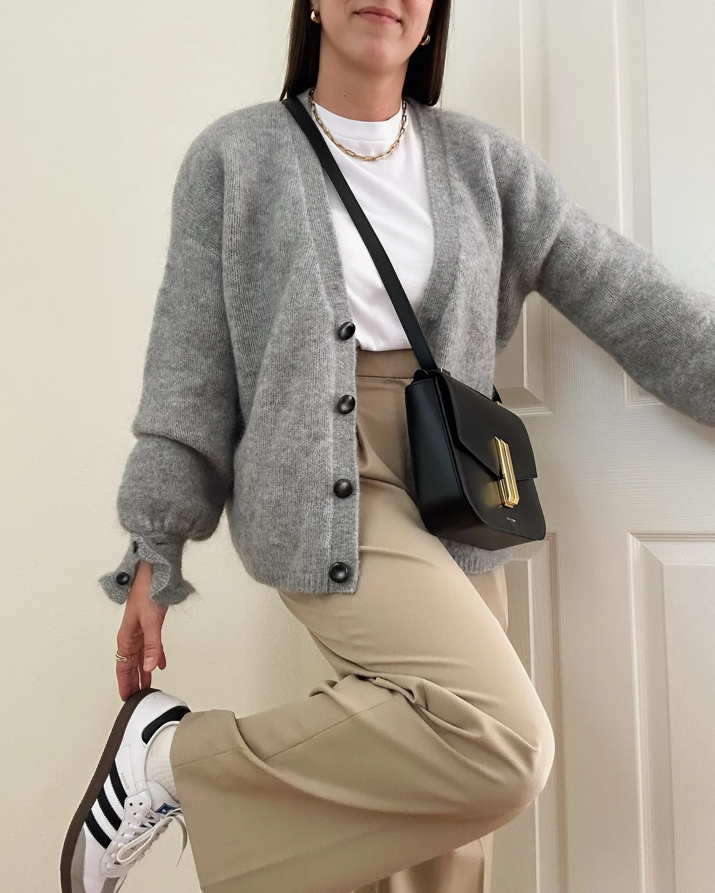 fall dinner date outfit