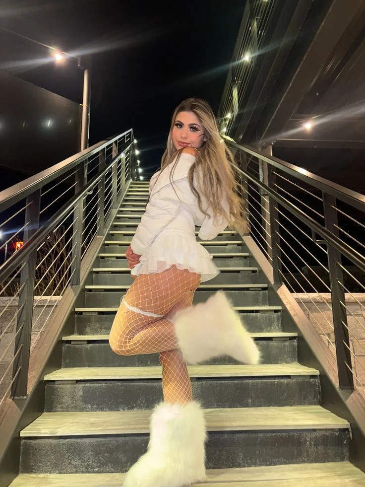 fur boots outfit