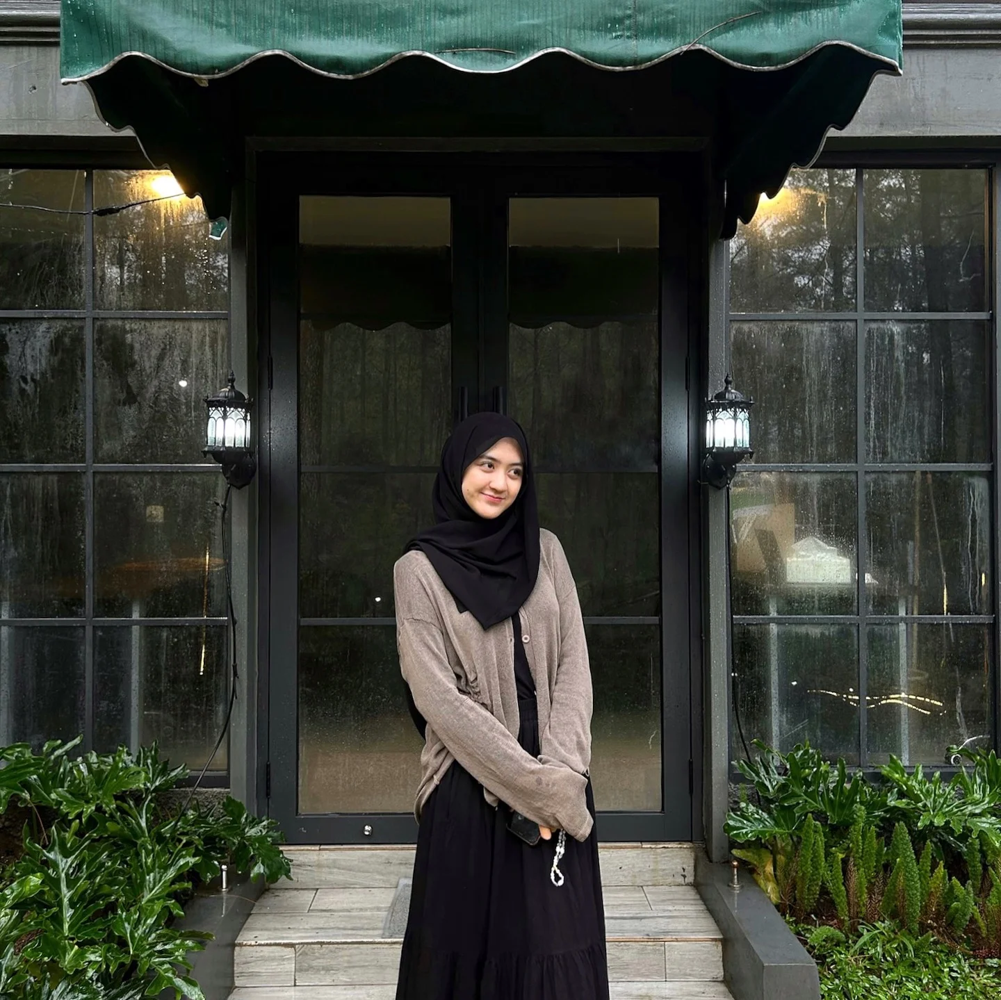 long cardigan outfit