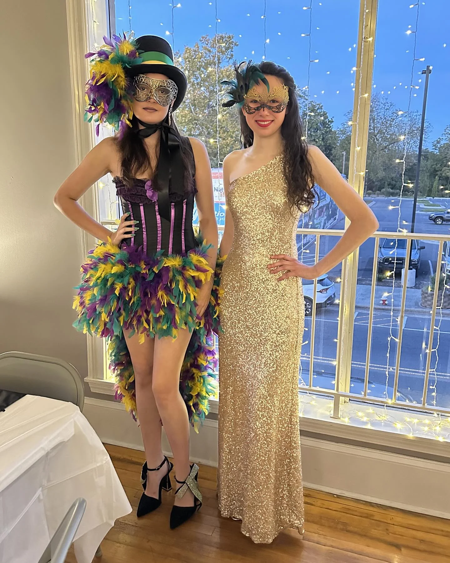 masquerade outfit ideas