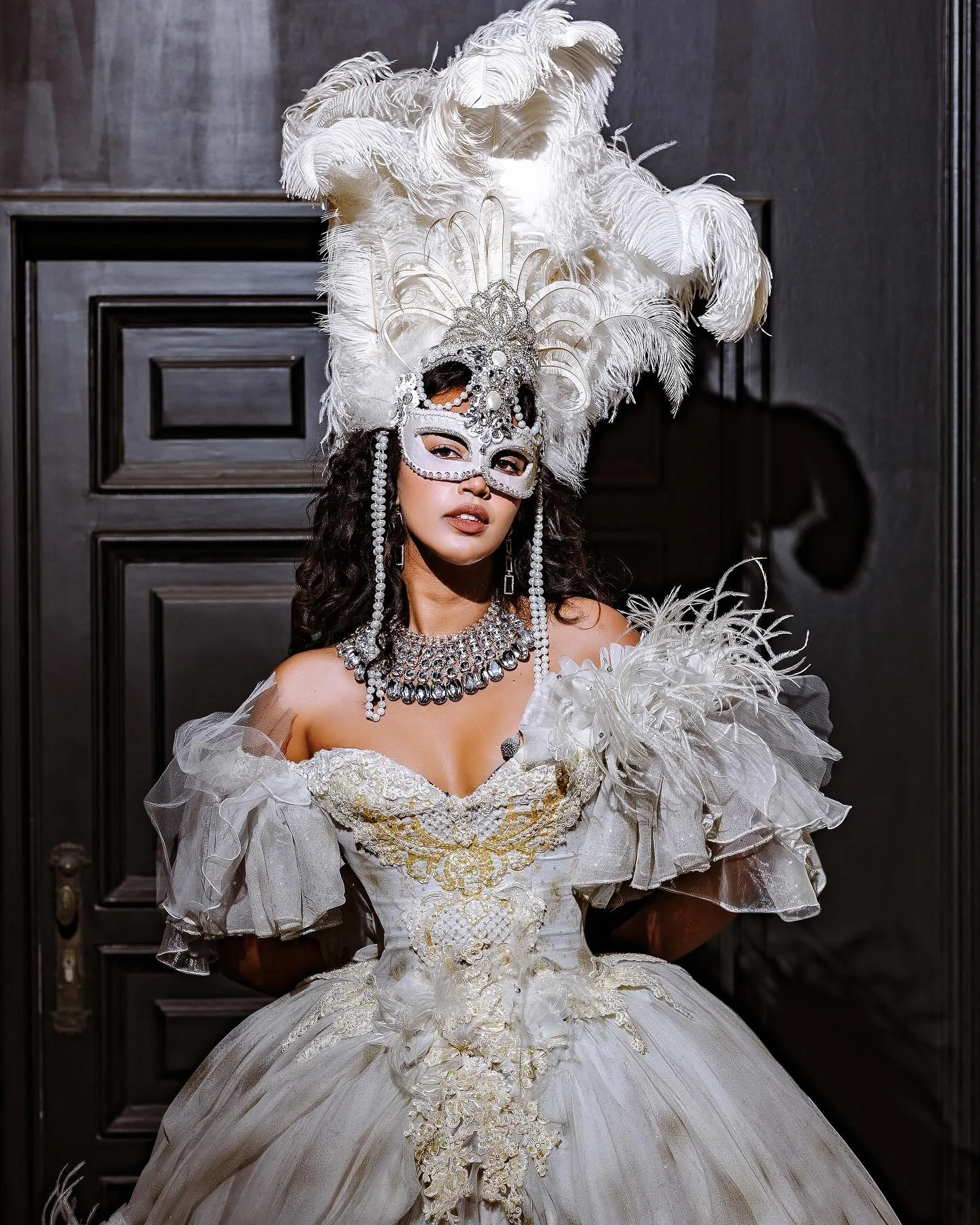 masquerade outfit ideas