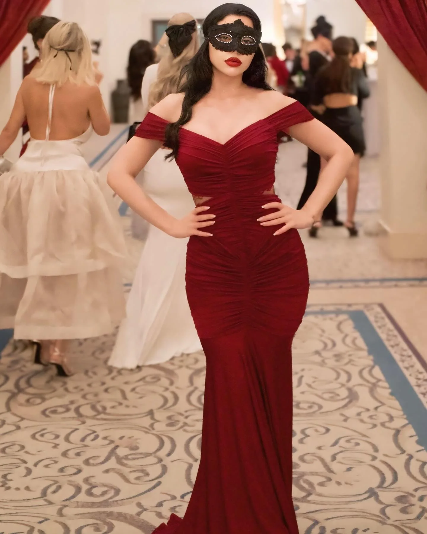 masquerade outfit ideas