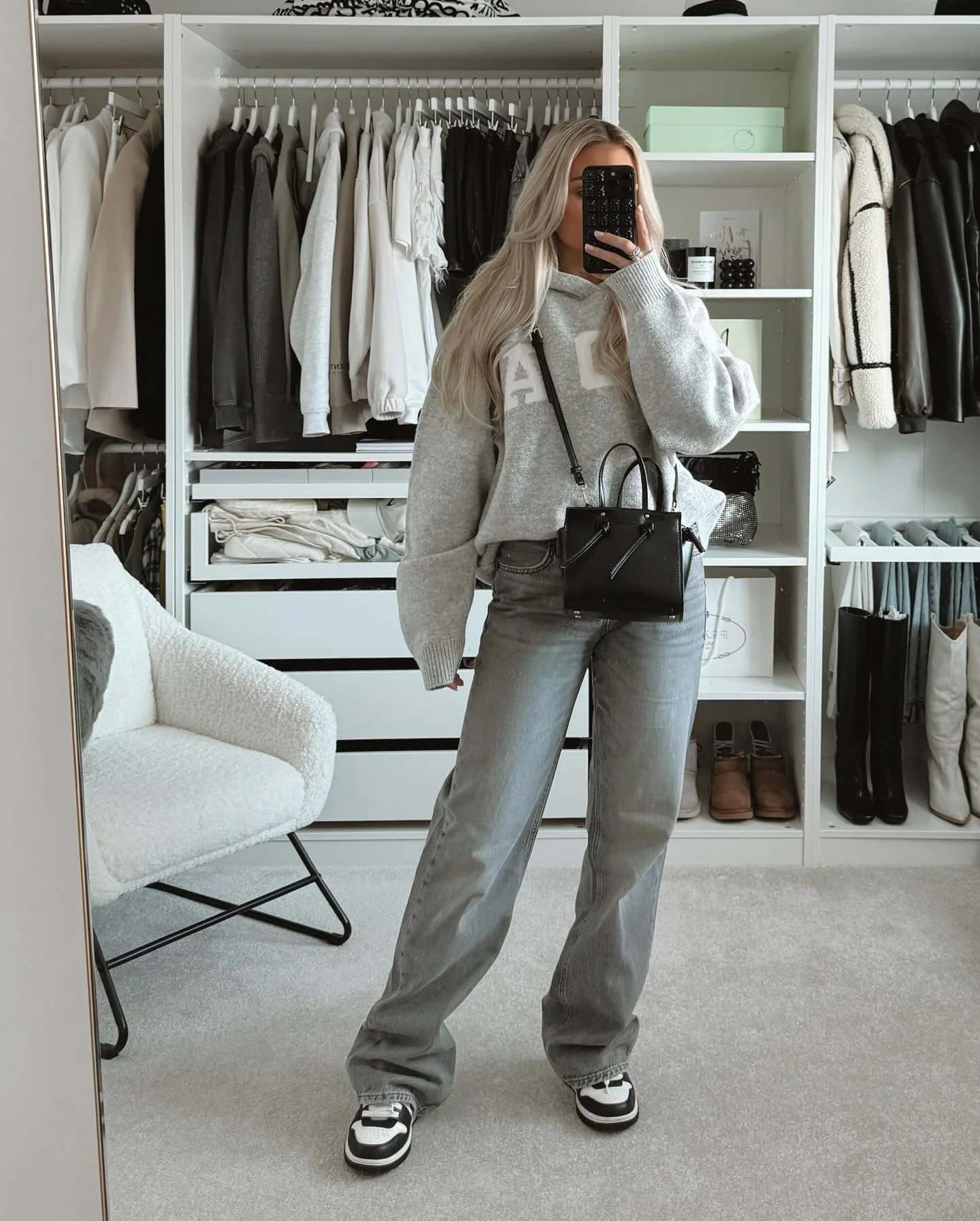oversized hoodie outfit