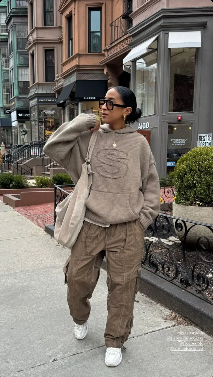 oversized hoodie outfit
