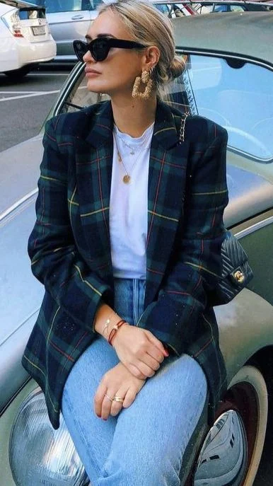 plaid blazer outfit