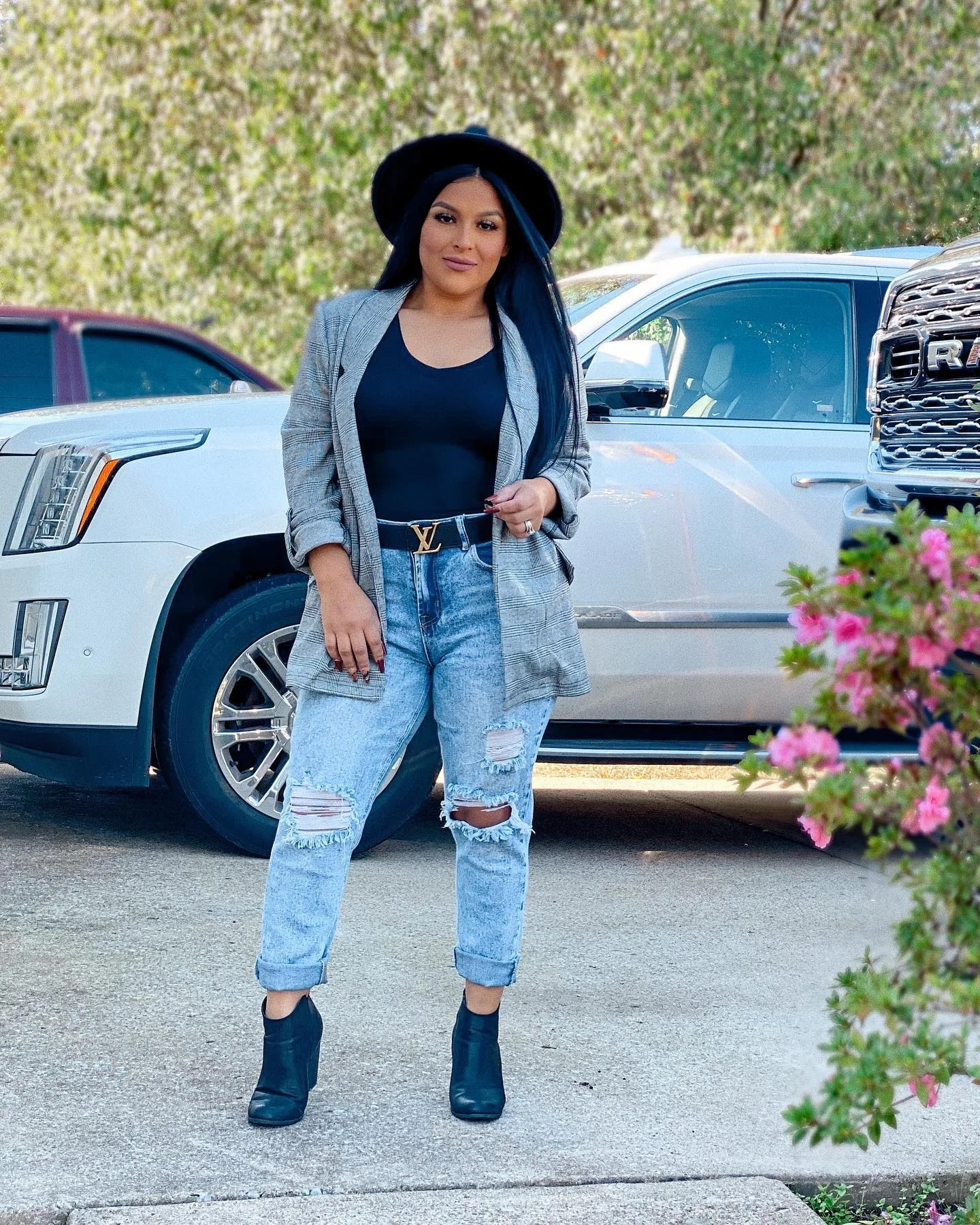 plaid blazer outfit
