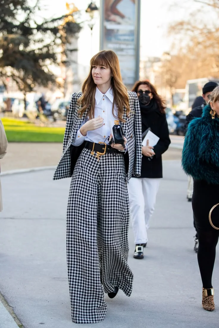 plaid blazer outfit