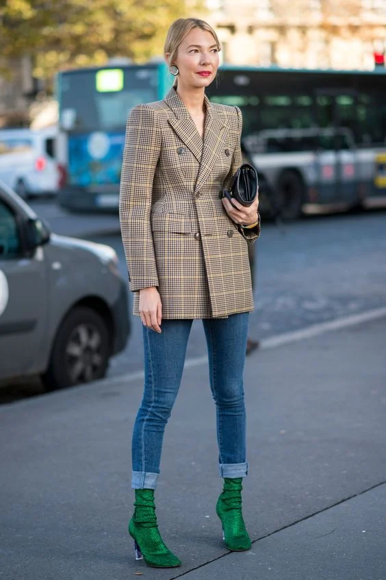 plaid blazer outfit