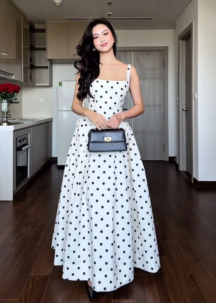 polka dot dress