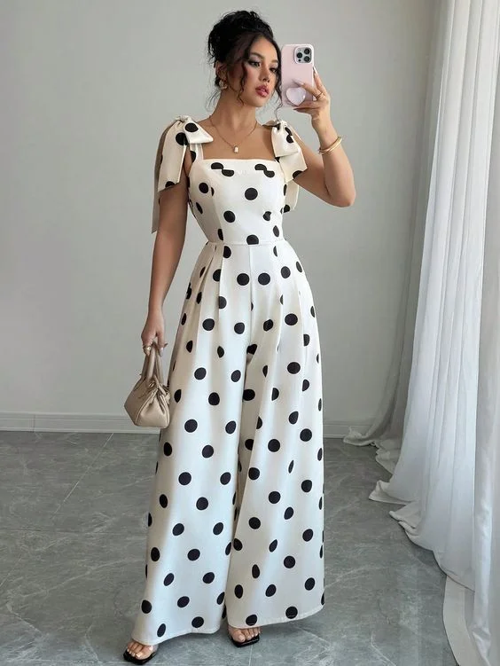 polka dot outfit
