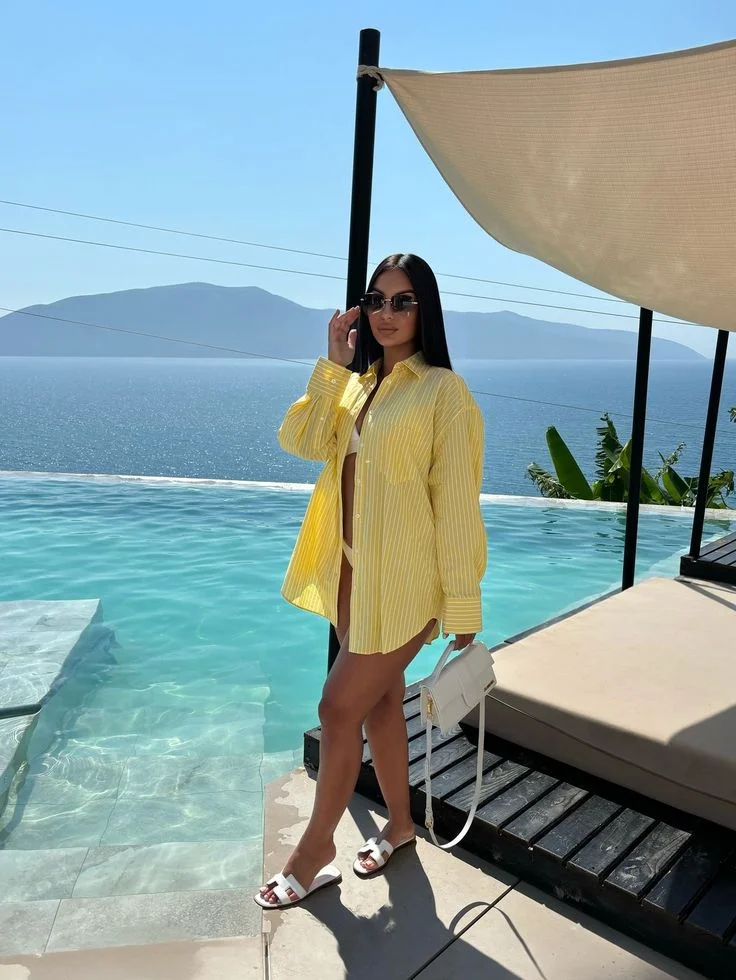 pool party outfit