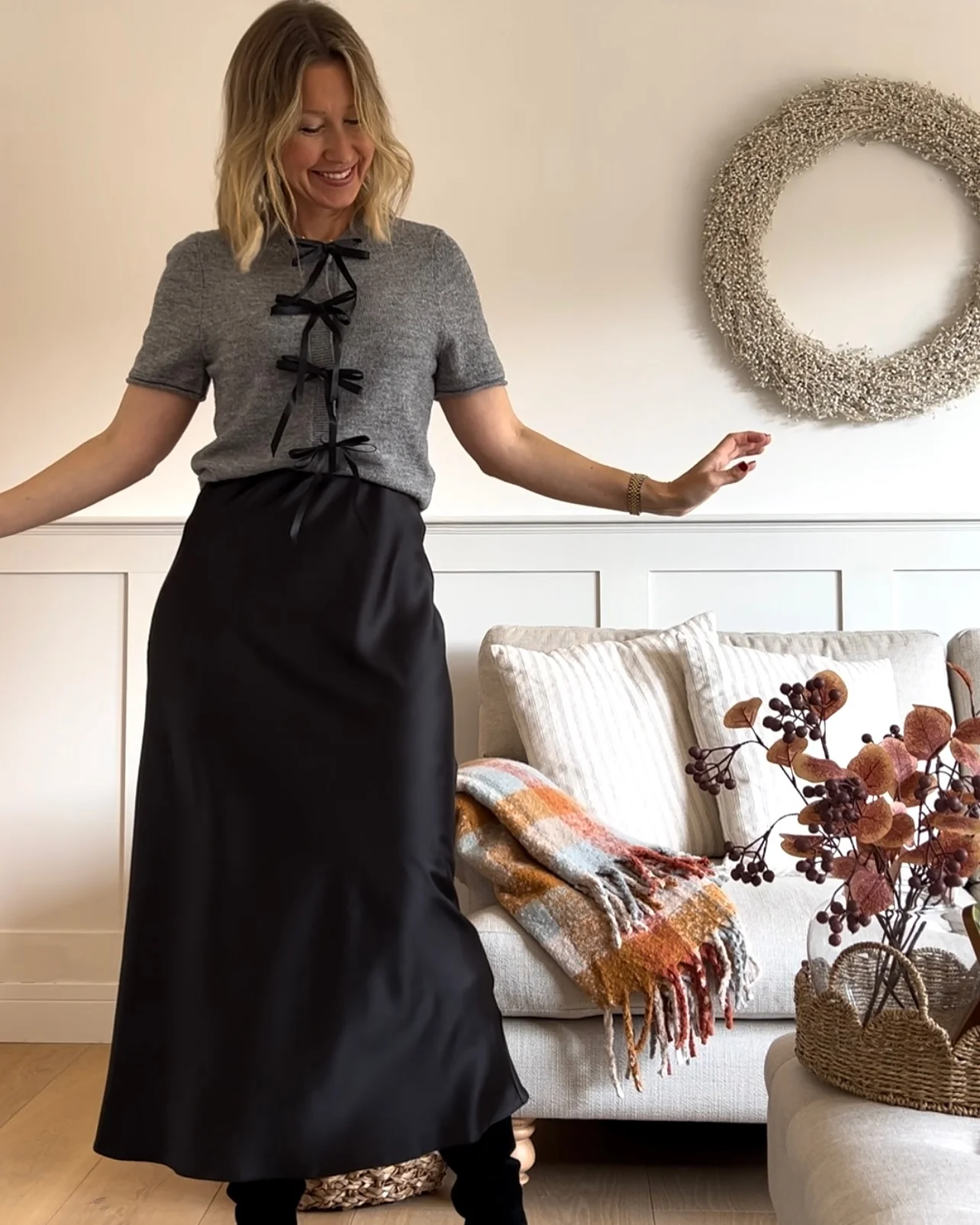 satin skirt outfit ideas