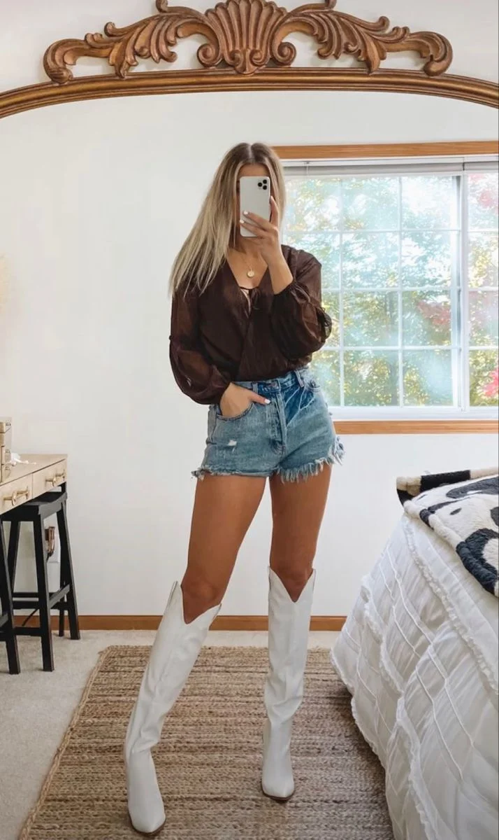white cowgirl boots outfit