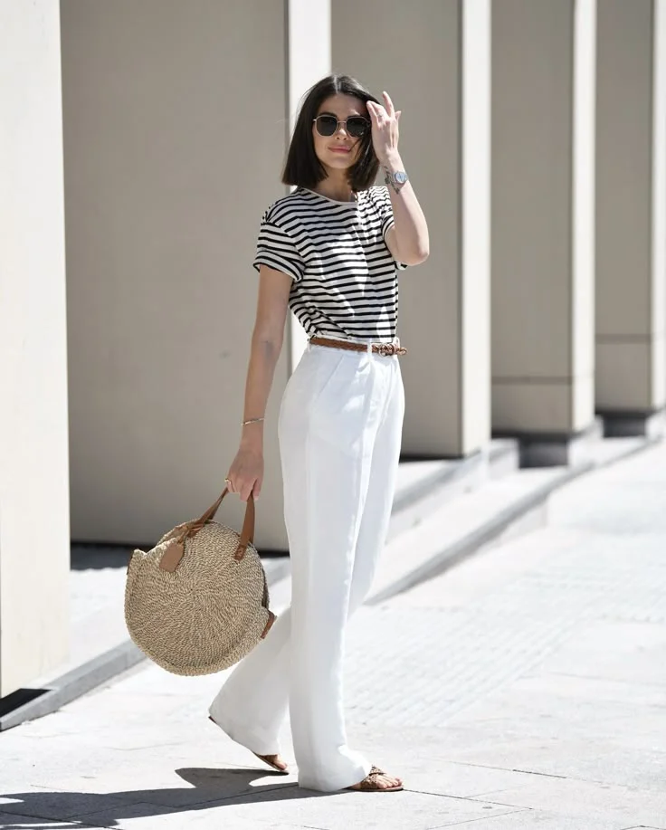 white jeans outfit