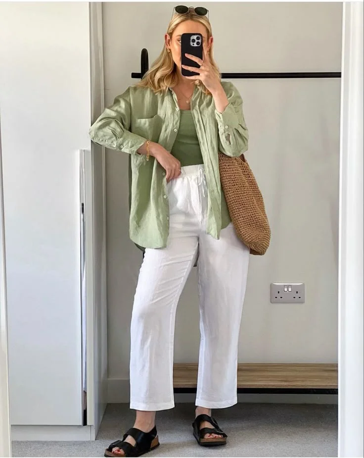 white jeans outfit