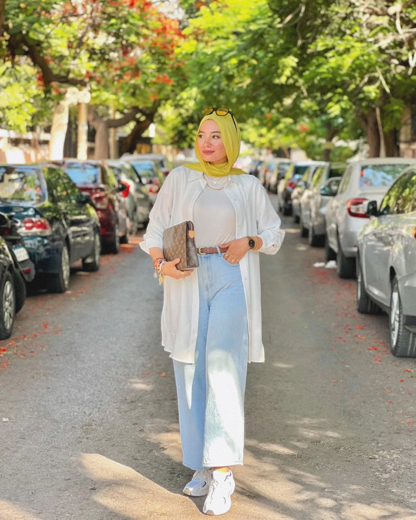 white shirt outfit
