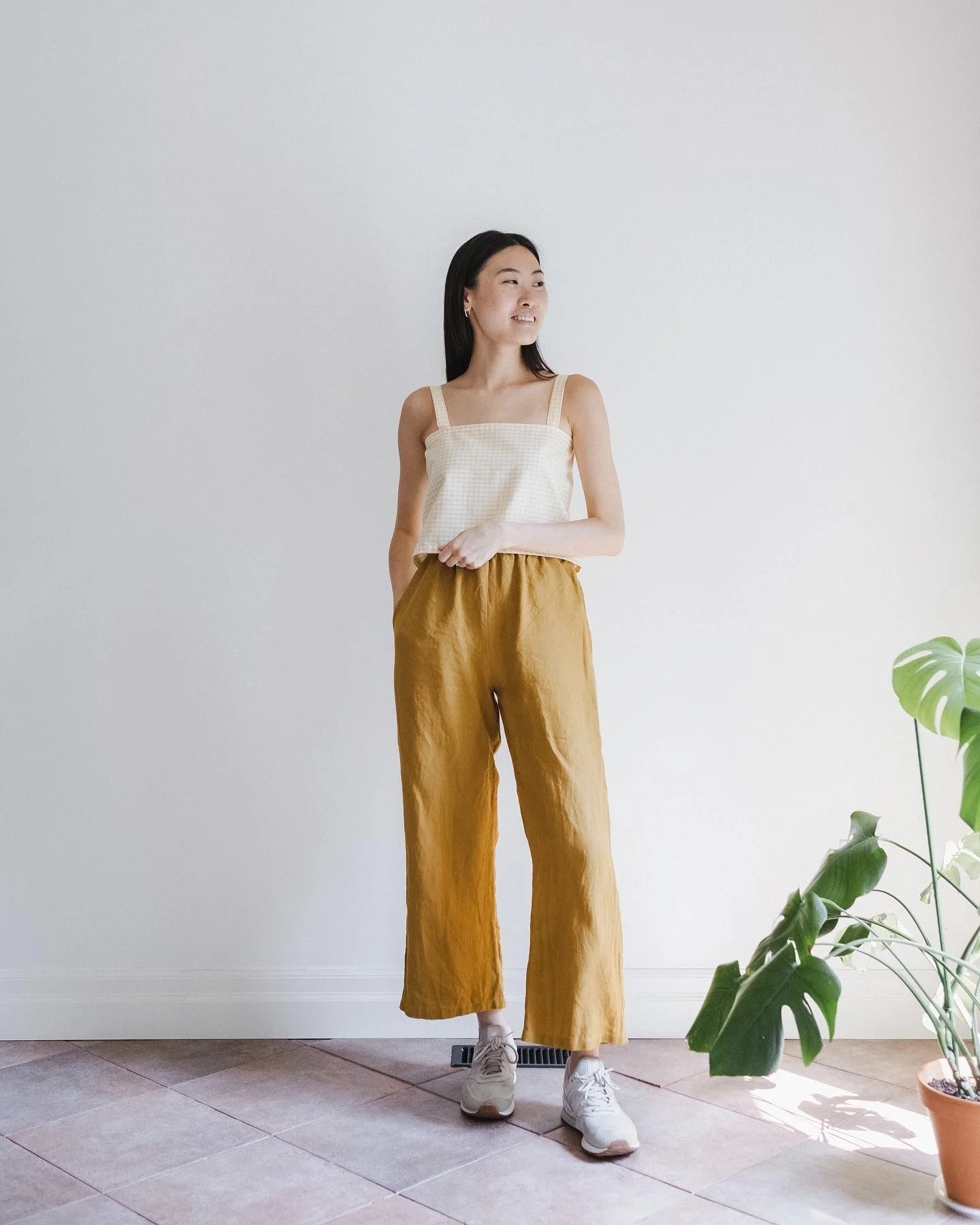 wide leg pants outfit