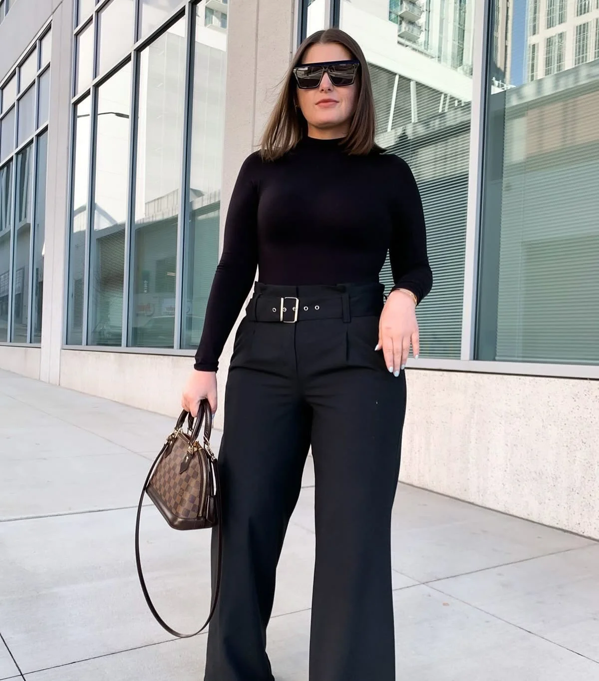 wide leg pants outfit