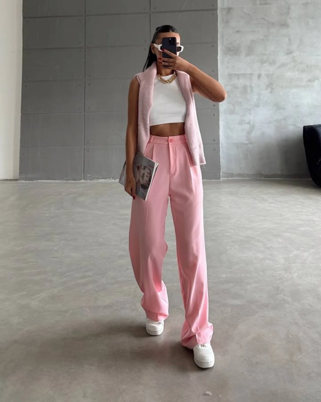 wide leg pants outfit